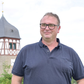  Stefan Pluschke